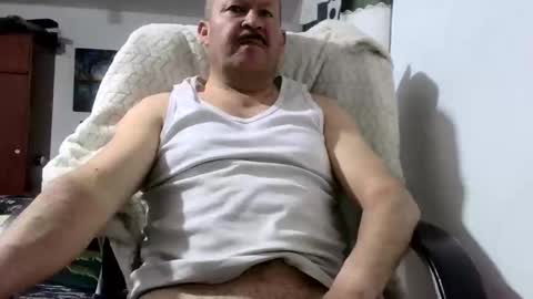 Snapshot of querubinrebelde chatting on 04/24/26, 01:19 Don Ramon online show from 04/24/26, 01:19