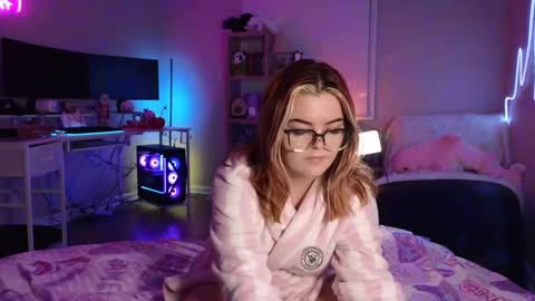 Bri online show from 01/09/25, 02:43