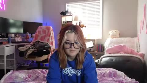 Bri online show from 01/13/25, 05:23