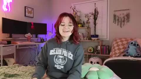 Bri online show from 02/04/25, 01:56