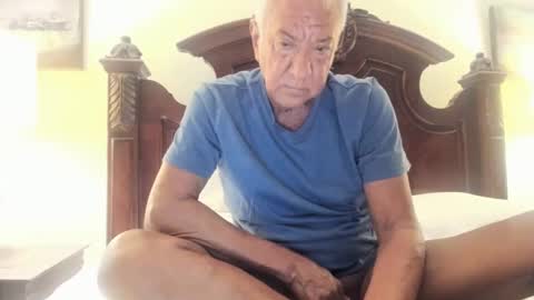 Snapshot of quest_one chatting on 09/13/25, 07:08 Jim online show from 09/13/25, 07:08