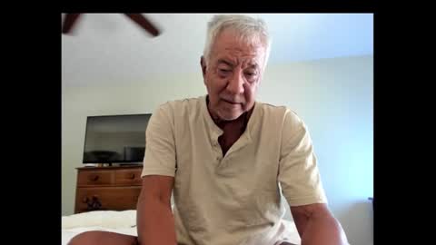 Snapshot of quest_one chatting on 09/18/25, 07:16 Jim online show from 09/18/25, 07:16