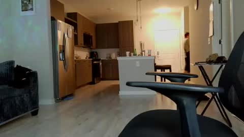 Snapshot of questionsfordays chatting on 03/29/26, 09:37 DaddyDreams online show from 03/29/26, 09:37