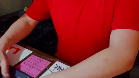 Snapshot of questionsfordays chatting on 04/22/26, 01:52 DaddyDreams online show from 04/22/26, 01:52