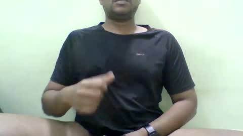 Snapshot of quietlyyours chatting on 02/13/26, 06:09 quietlyyours online show from 02/13/26, 06:09