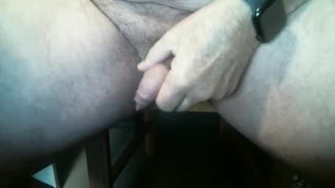 Snapshot of quietman2021 chatting on 12/01/25, 12:32 quietman2021 online show from 12/01/25, 12:32