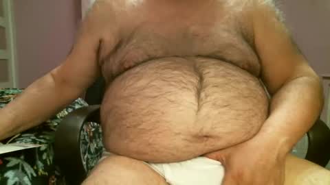 Snapshot of quietnshy2 chatting on 04/22/26, 02:47 quietnshy2 online show from 04/22/26, 02:47