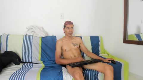 Snapshot of quinnandpuma chatting on 02/09/25, 11:15 QuinnAndPuma online show from 02/09/25, 11:15