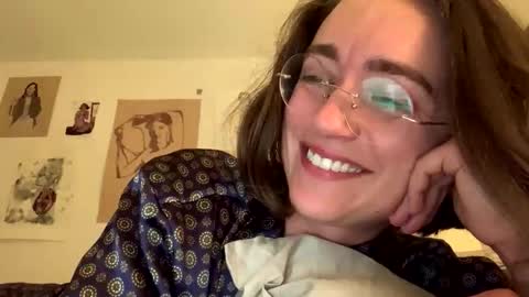 quiverphoenix online show from 05/27/26, 12:07