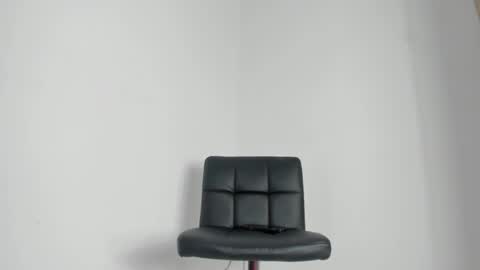 quuen_valery online show from 02/24/26, 06:00