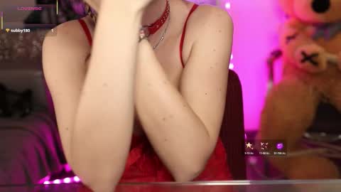 Snapshot of qwennx chatting on 03/26/26, 05:13 Nova Hollis online show from 03/26/26, 05:13