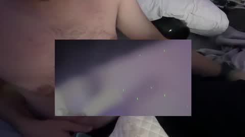 Snapshot of qwertyderpp chatting on 07/19/26, 09:57 qwerty online show from 07/19/26, 09:57