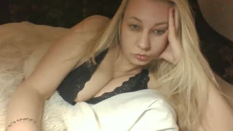 qwertyui online show from 02/09/26, 01:09