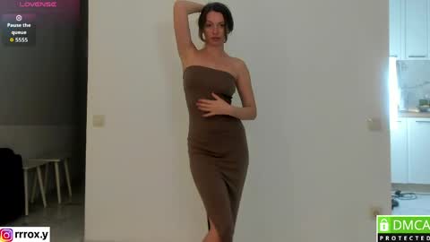 Snapshot of r00xvel chatting on 04/03/26, 03:21 r00xvel online show from 04/03/26, 03:21