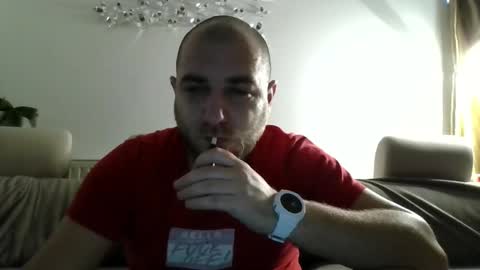 Snapshot of r0bila chatting on 03/03/25, 06:37 R0bila online show from 03/03/25, 06:37