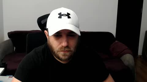 Snapshot of r0bila chatting on 01/18/26, 10:57 R0bila online show from 01/18/26, 10:57