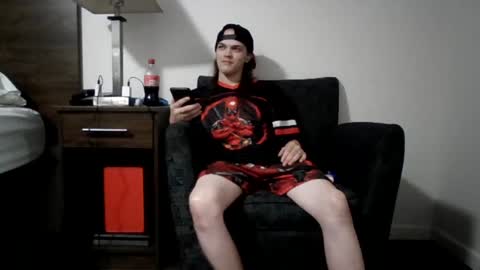 r_monkey583 online show from 09/14/25, 03:16