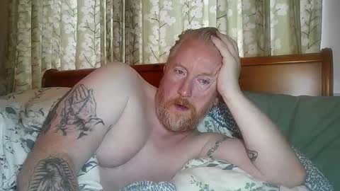 Snapshot of r_o_h_a_n chatting on 10/07/25, 09:28 r_o_h_a_n online show from 10/07/25, 09:28