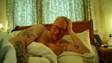 Snapshot of r_o_h_a_n_r_o_o_m chatting on 03/16/26, 10:19 r_o_h_a_n_r_o_o_m online show from 03/16/26, 10:19