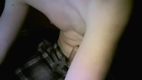 Snapshot of r_wail5123 chatting on 01/16/25, 12:12 r_wail5123 online show from 01/16/25, 12:12