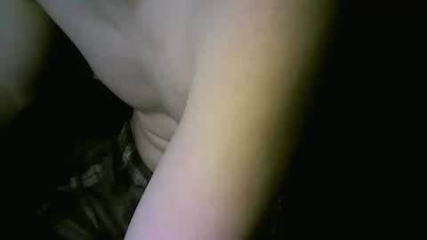 Snapshot of r_wail5123 chatting on 01/16/25, 10:12 r_wail5123 online show from 01/16/25, 10:12