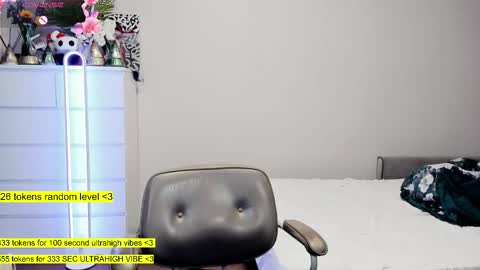 - online show from 12/21/25, 01:46