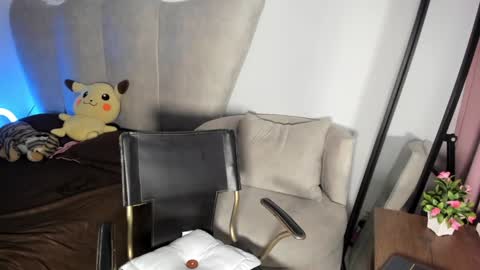 natalia  -  online show from 01/06/25, 05:41