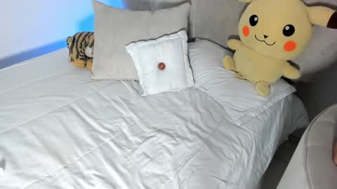 natalia  -  online show from 01/24/25, 08:44