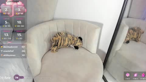 natalia  -  online show from 03/08/25, 06:21