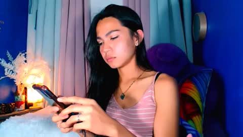 Snapshot of rachel_cummer chatting on 02/20/25, 06:46 Rachel cummer online show from 02/20/25, 06:46