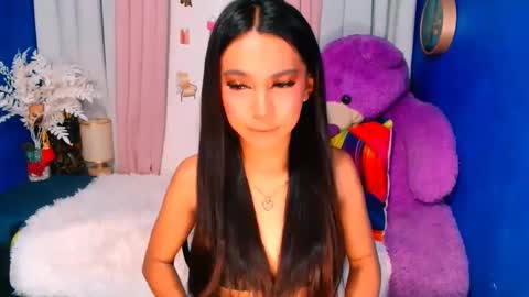 Snapshot of rachel_cummer chatting on 03/01/25, 12:56 Rachel cummer online show from 03/01/25, 12:56