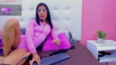 Rachel Donnelly online show from 09/09/25, 04:45