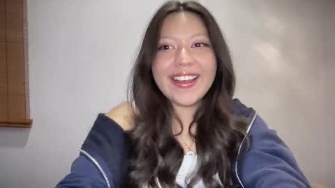 Snapshot of rachel_james__ chatting on 10/30/25, 05:42 rachel james online show from 10/30/25, 05:42