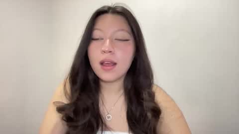 Snapshot of rachel_james__ chatting on 12/13/25, 07:53 rachel james online show from 12/13/25, 07:53