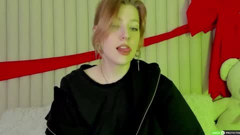 Snapshot of rachelcart chatting on 04/27/26, 03:15 RachelCart online show from 04/27/26, 03:15