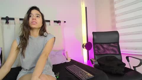 Rachell online show from 03/01/25, 10:24