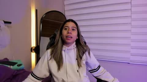 Rachell online show from 10/03/25, 05:15