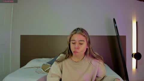Rachell online show from 05/15/26, 04:08