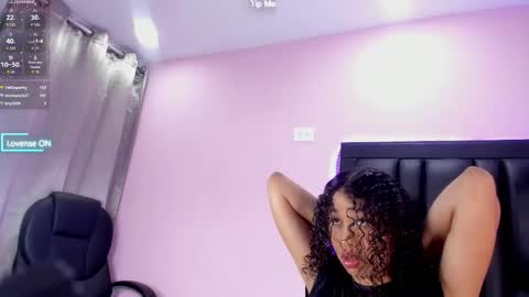 Snapshot of rachell_grey_ chatting on 09/14/25, 02:54 Rachel online show from 09/14/25, 02:54