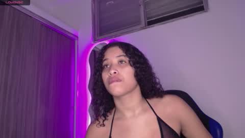 Snapshot of rachell_grey_ chatting on 11/12/25, 02:56 Rachel online show from 11/12/25, 02:56