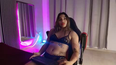 Snapshot of rachell_owen chatting on 09/17/25, 04:58 rachell_owen online show from 09/17/25, 04:58