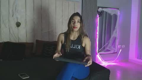 Snapshot of rachell_owen chatting on 10/09/25, 04:32 rachell_owen online show from 10/09/25, 04:32