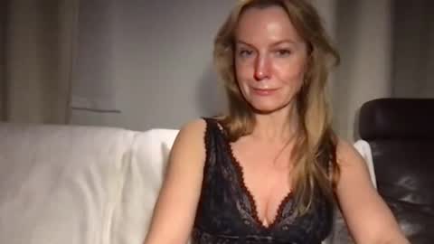 Rachel online show from 12/30/24, 09:08