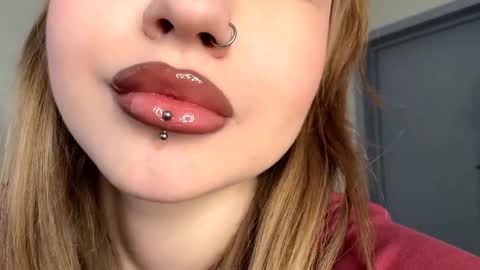 Snapshot of rachellemontag chatting on 02/16/26, 11:28 Alex online show from 02/16/26, 11:28