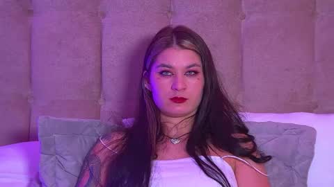 Snapshot of rachellsimpson chatting on 02/11/25, 01:31 RachellSimpson online show from 02/11/25, 01:31