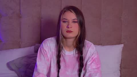 Snapshot of rachellsimpson chatting on 02/27/25, 09:14 RachellSimpson online show from 02/27/25, 09:14