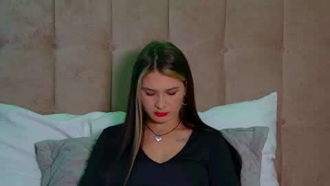 Snapshot of rachellsimpson chatting on 03/08/25, 07:09 RachellSimpson online show from 03/08/25, 07:09