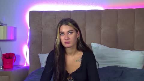 Snapshot of rachellsimpson chatting on 10/04/25, 06:28 RachellSimpson online show from 10/04/25, 06:28