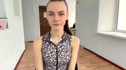 Rachel online show from 10/22/25, 08:14