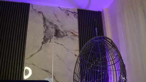 Ann online show from 11/30/25, 05:33